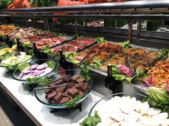 -新艺自助美食城(中山路店)