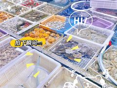 -霞涌市场海鲜摆卖区
