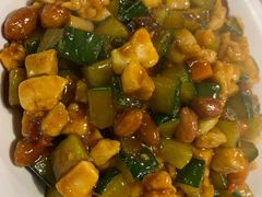-特色酱椒鱼私房菜(黄鹤楼店)