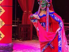 变脸表演-李雪火锅食府(宽窄巷子总店)