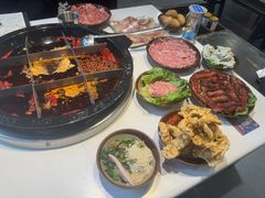 -卤校长老火锅(杨家坪直营店)