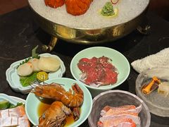-半岛翡丽海鲜自助餐厅(观风亭店)