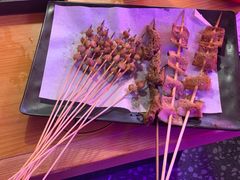 -虾弄弄海派小龙虾·牛羊蝎子火锅