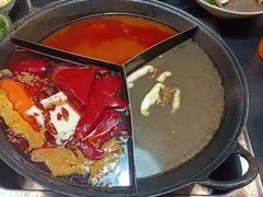 -叁口煮市井老火锅(春熙路店)