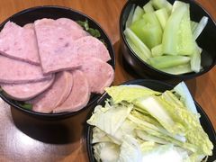 -炉小二铜锅牛蛙•川湘菜(三里屯店)
