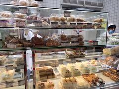 -白玉兰食品甜凤店(合生汇店)