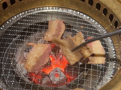 -山川小町·极番烧肉(新地假日广场店)