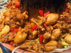 -超越炭火牛蛙火锅鸡(河东店)
