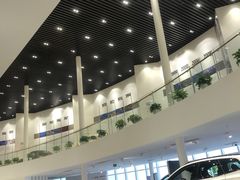 -杭州中沃沃尔沃4S店(滨江区店)