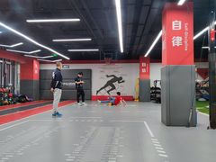 -育健帕里西青少年体能训练中心(广渠门店)