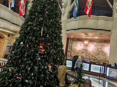 -泉城欧乐堡戏水湾艺术养生温泉