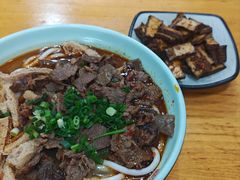 招牌牛肉粗粉-宝小庆邵阳米粉(深圳市南山保利店)