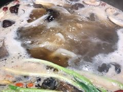 -周周有辣火锅馆(玖耀里店)