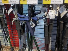 -迪卡侬(苗岭路店)