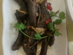 -怡园酒家(陈政路店)