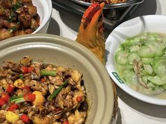 -绿草地·湘菜(7mall店)