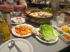 -山焱·炭火自助烤肉(周浦万达店)