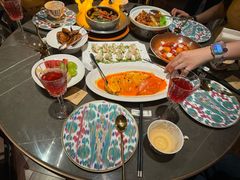 -海派悦庭·海胆烧麦·新融合菜(凯德广场店)