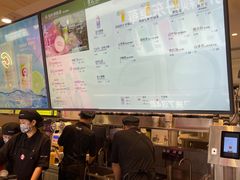 -霸王茶姬(上海静安大悦城店)