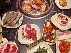 -梨花自助烤肉(西三旗万象汇黑金店)