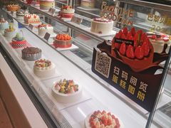 -巴黎贝甜(大宁国际商业广场店)