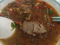 牛肉酸辣粉-小杨生煎(龙之梦购物中心店)