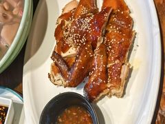 芝麻脆皮鸡-洋沙湖湖色生鲜主题餐厅