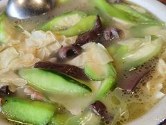 -伍哥厨房(新滘东路店)