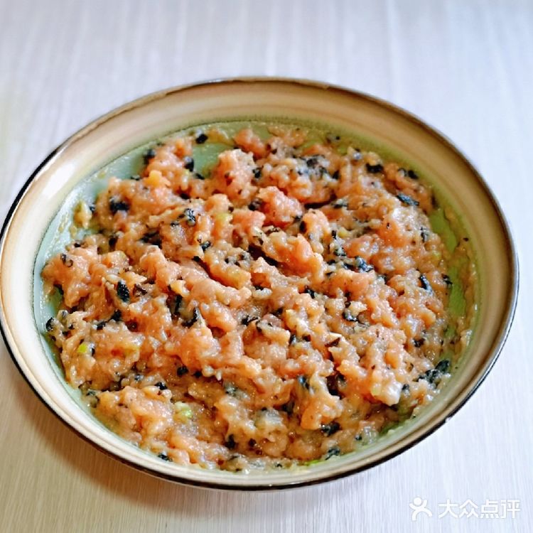 🔥这样做出来的肉馅鲜嫩多汁㊙️皮薄馅大韭菜木耳猪肉水饺‼️