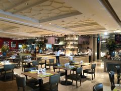 大堂-咖啡苑自助餐厅·中国大饭店