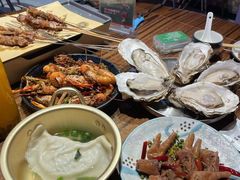-蚝堡海鲜·威海菜·海肠捞饭·烧烤·亚洲吃蚝公司(幸福门店)