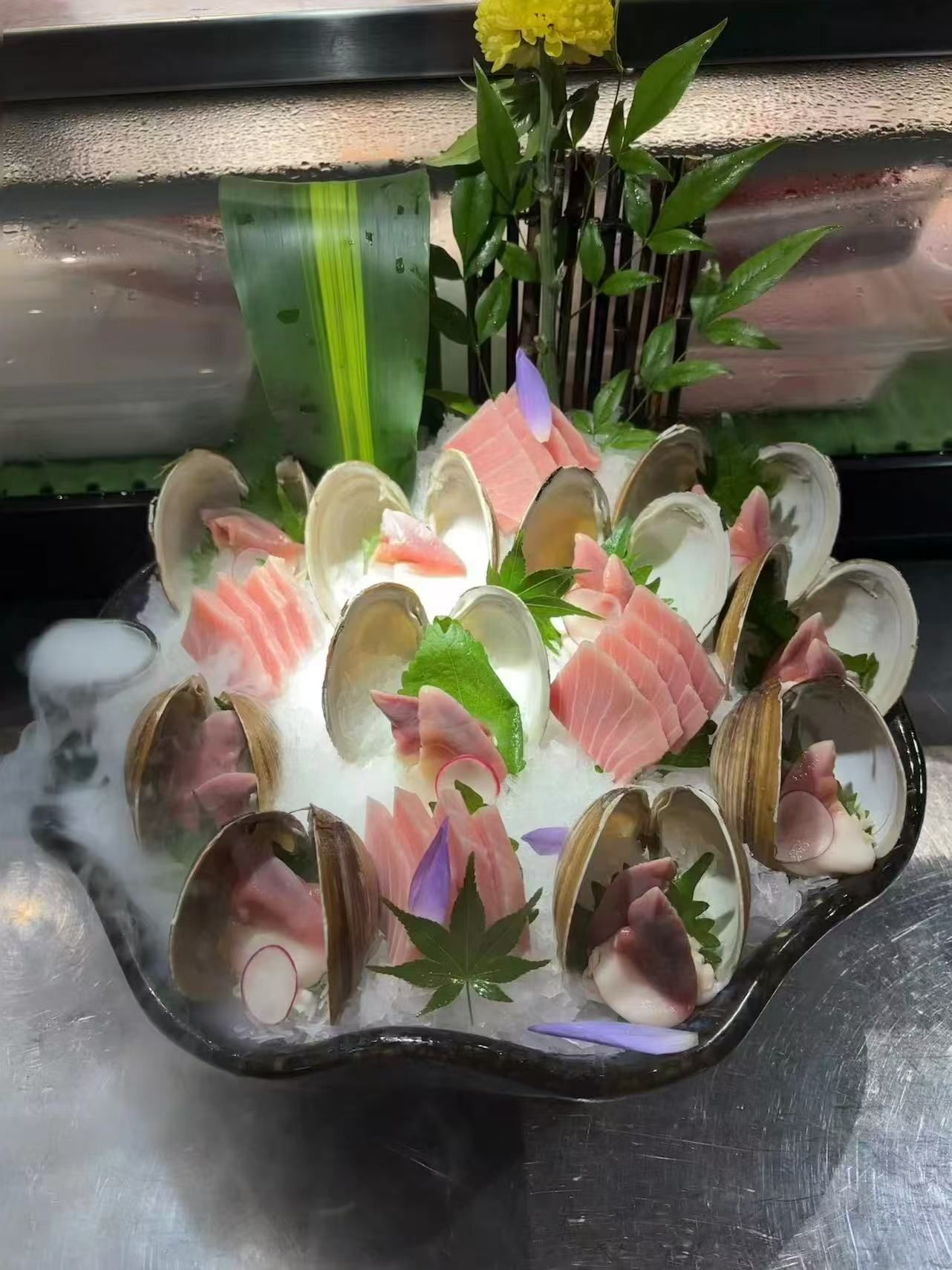 刺身水准较高,三文鱼,甜虾,牡丹虾,鳌虾