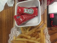 -辣尚瘾·烤鱼·新川菜(交大直营店)