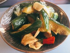 凉菜腌黄瓜-千金一碗·宝岛一村(韩国街店)