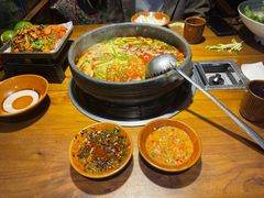 -贵厨酸汤牛肉(花果园国际中心店)