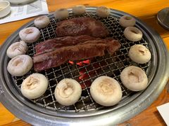 -草家酱蟹炭火烤肉店(珲春南路一店)