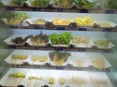 自助取餐区-马路边边串串香形象店(磐石路店)