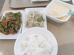 -老乡鸡(西岸凤巢店)