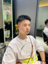 -不迫先生专业男士剪发