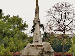 -烈士陵园(地铁站)