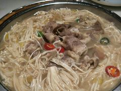 -梁家大院•农家菜(昆山会展中心店)