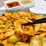 藏在邮币市场的老广小馆 炸牛奶直接封神