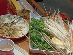 -袁记串串香(梁家巷店)