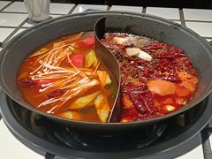 -贰回巷火锅馆(钟楼店)