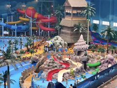 -青岛东方影都融创水世界