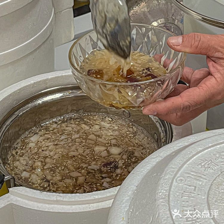 童年回忆！桃胶马蹄羮好特别啊！