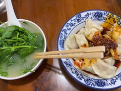 -春阳水饺(香槟广场店)