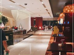 -上海龙之梦万丽酒店