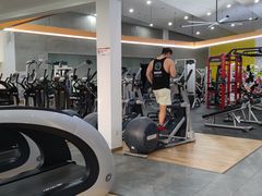 -途睿健身游泳俱乐部(顶峰店)