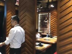 -左庭右院鲜牛肉火锅(金山万达店)